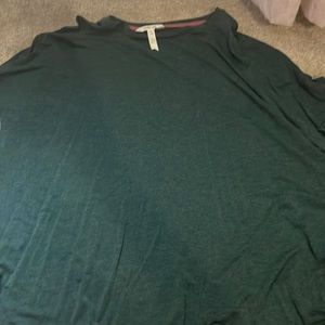 Such a cute green top